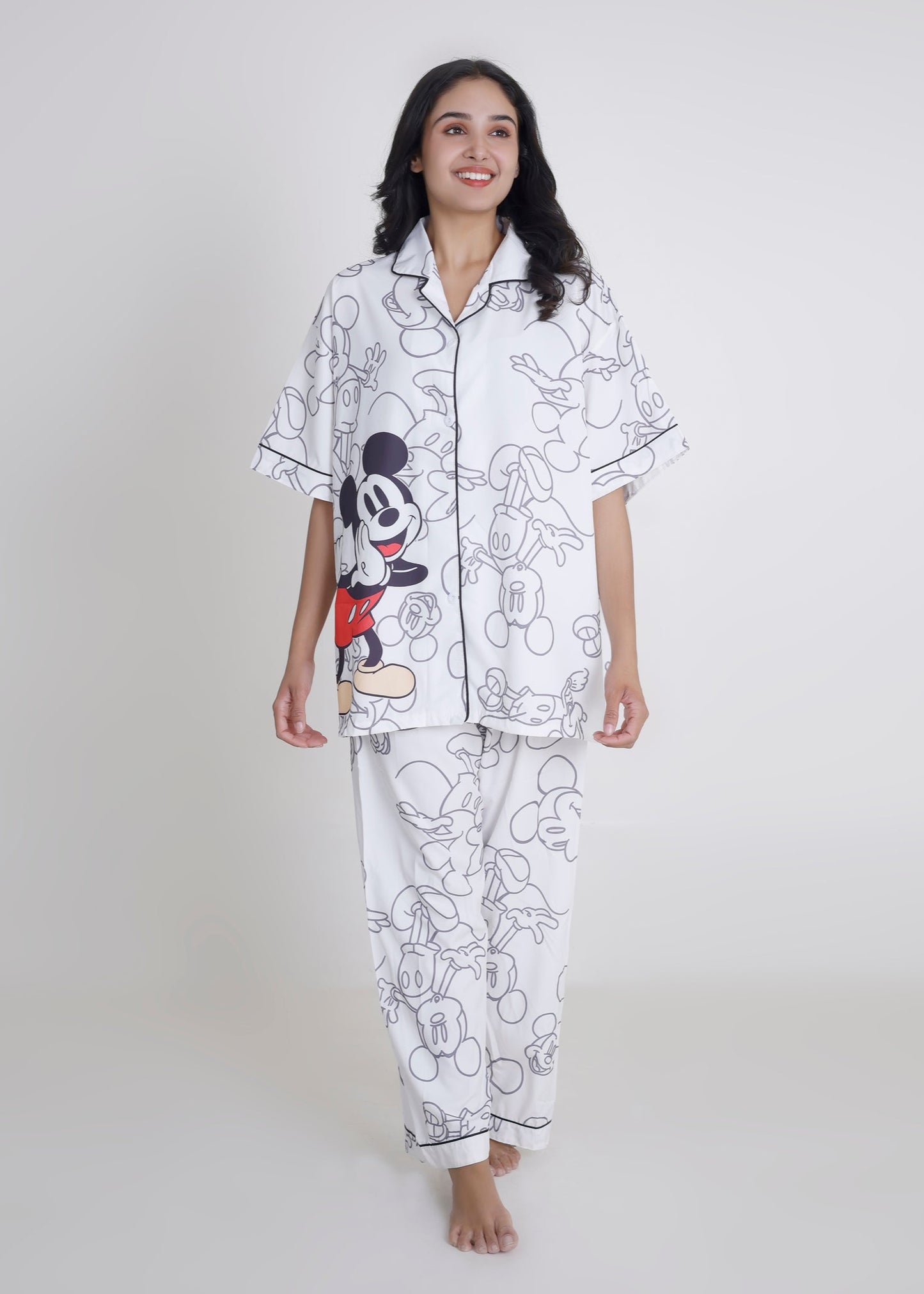 Big Mickey White Satin Pyjama Set