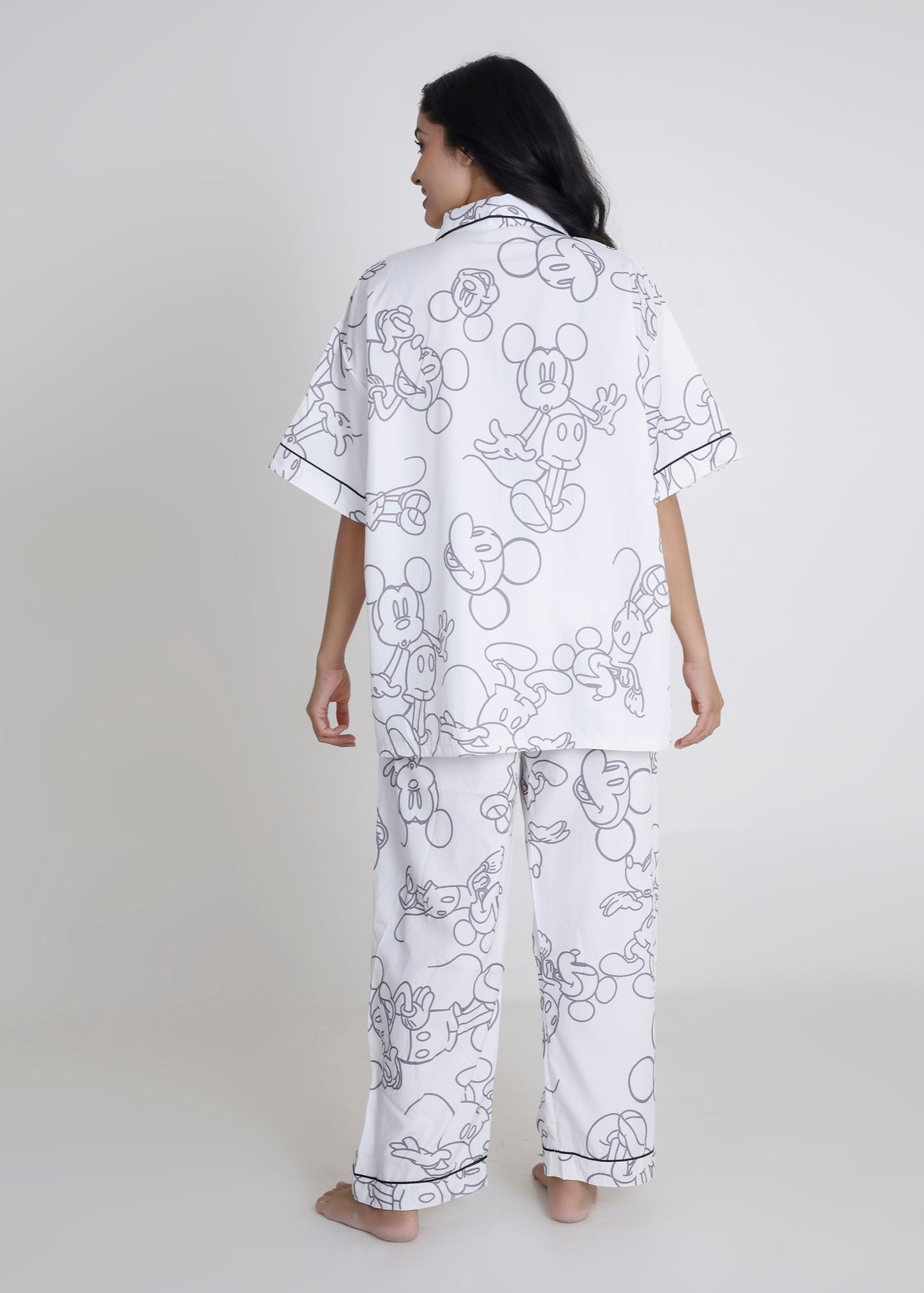 Big Mickey White Satin Pyjama Set